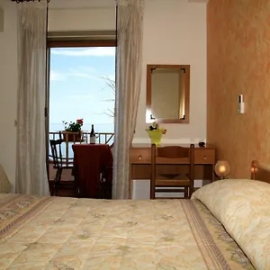 Camere Santa Margherita Santa Margherita-Sant'Alessio Siculo